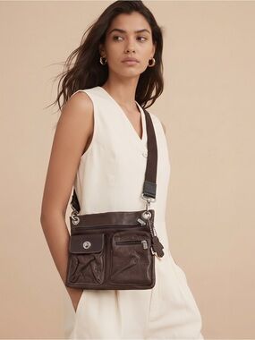 Roots Canada Vintage Village Tribe Shoulder Bag Crossbody Pebbled Leather
